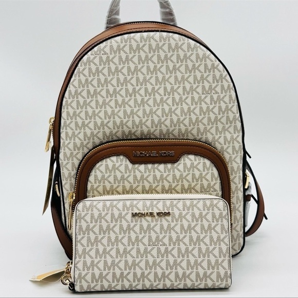 Michael Kors Medium Jaycee Zip Packet Backpack & Large Flat MF Phone Case Wallet - Picture 1 of 15